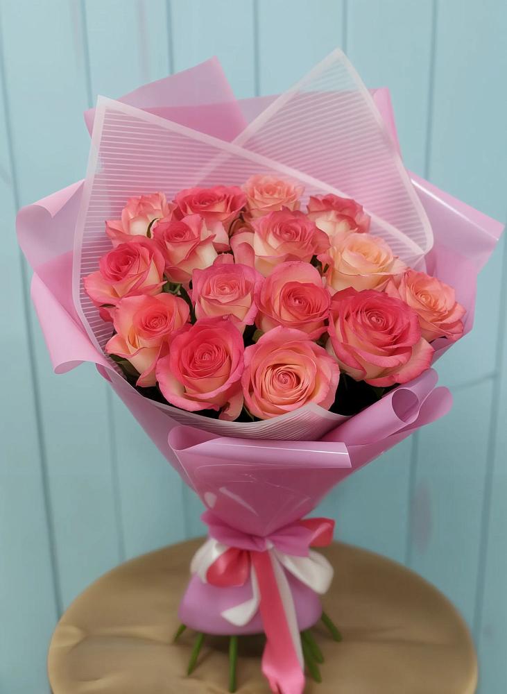 Букет 15 Розовых роз Равель в Солянке