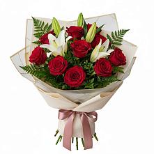 Букет цветов из:  Лилии и Розы в Солянке