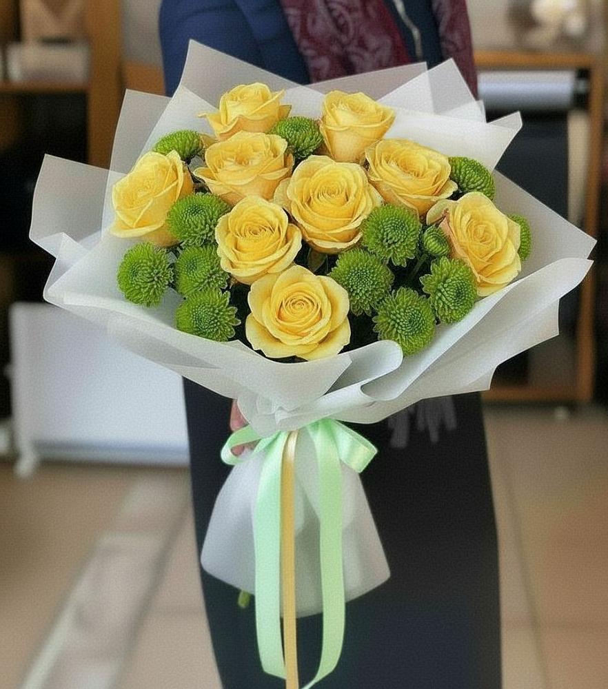 Букет цветов из: Хризантемы и Розы в Солянке