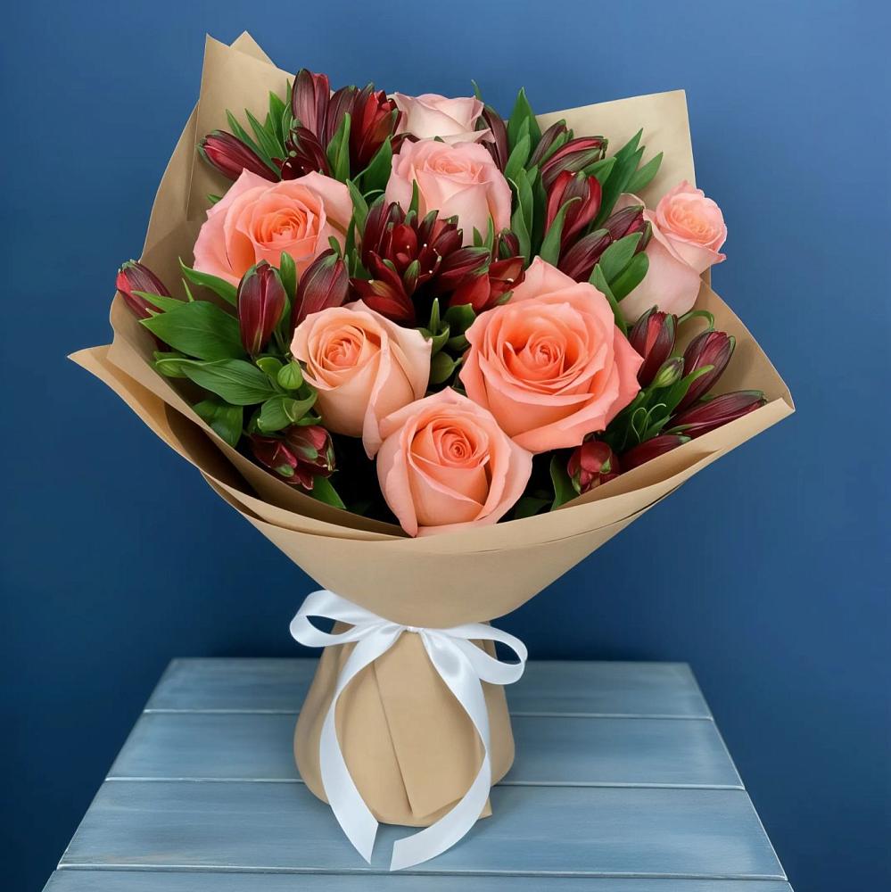 Букет цветов из: Розы и Альстромерии в Солянке