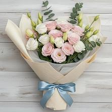 Букет цветов из:  Лизиантусы в Солянке