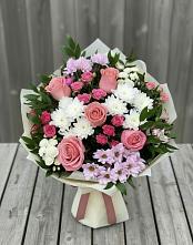 Букет цветов из:  Альстромерии, Гвоздики, Розы и Хризантемы в Солянке