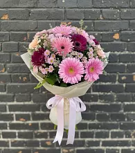 Букет цветов из:  Герберы и Хризантемы в Солянке