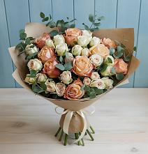 Букет цветов из:  Альстромерии и Розы в Солянке